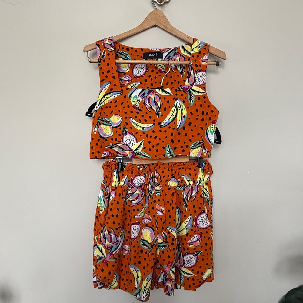 O.P.T Tropical Fruit Print Matching Set | Crop Tank + Shorts | Size M